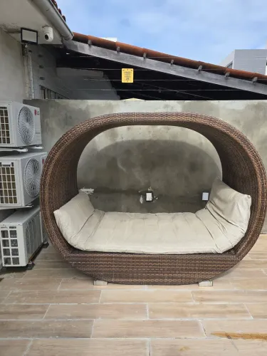 Chaise Marrom/Café de 2,20 por 1,80 metros