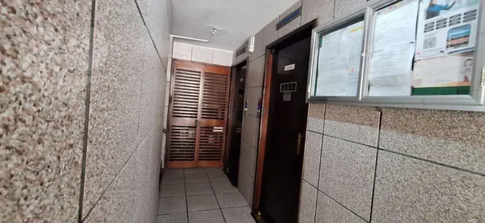 Apartamento à venda em Icaraí, 2 quartos sem suíte com garagem pertinho da praia!