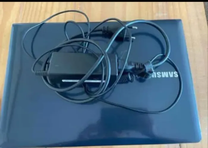 Notebook Samsung processador AMD e windows 10 escelente para estudos e trabalho bateria 