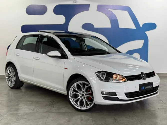 Volkswagen Golf 1.6 MI Total Flex 8V 4P 2016