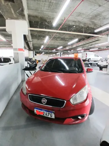 Fiat Grand Siena Essence Dual. 1.6 Flex 16V 2017