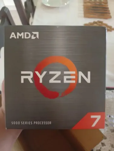 RYZEN 7 5800X