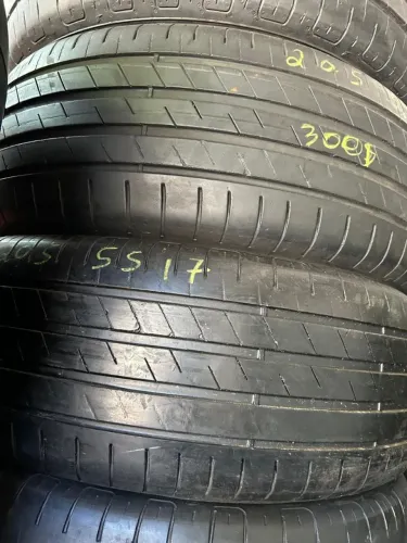 Pneus 205/55/17 Goodyear por 900$ os 4 balanceados<br>