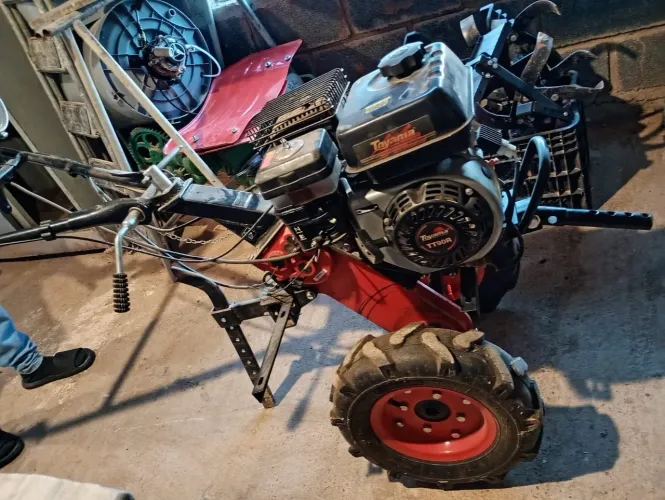 Máquina de arado toyama TT90 R