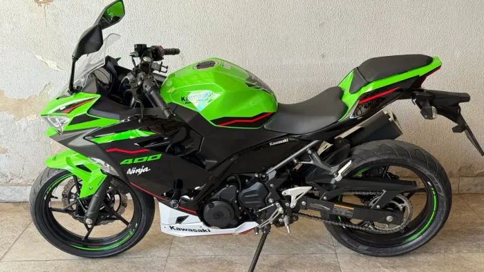 Kawasaki ninja 400