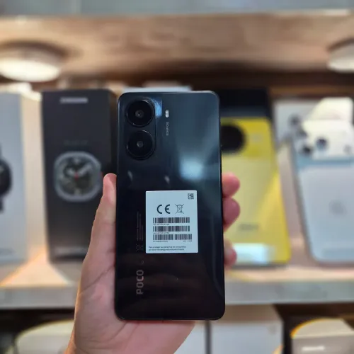 Poco X7 Pro 512/12GB RAM, cor preto, usado, acompanha carregador (67W), original xiaomi.