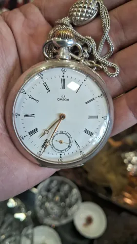 Relógio de bolso da marca Omega, Grand Prix Paris 1900.