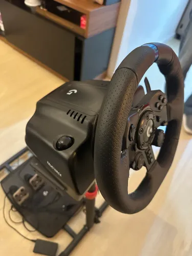Volante Logitech G923 + Pedais + Suporte para PS5/PS4/PC ? Negociável