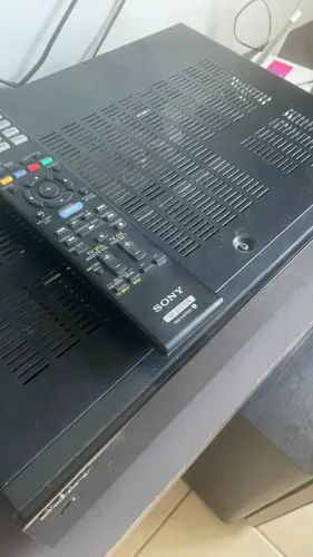 Receiver AV Sony STR-DN1010 7.1 Canais - HDMI 3D - 110W e Excelente Qualidade