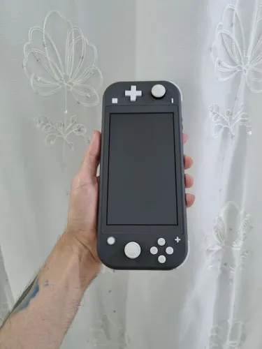 Nintendo Switch Lite Desbloqueado