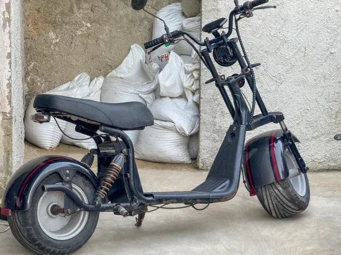 Moto elétrica x11 2000W Leia o anúncio
