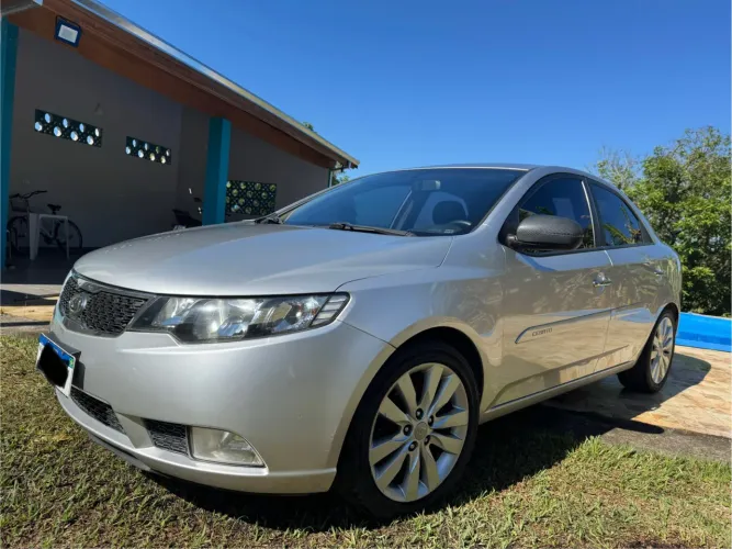 Kia Motors Cerato 1.6 16V Aut. 2012