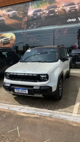 Jeep Renegade Sahara T270 1.3 Turbo 4x2 Aut. 2027