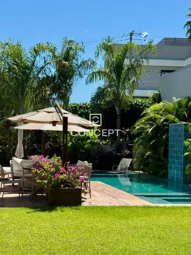 Luxo Exclusivo: Casa Térrea Porteira Fechada no Villa Jardim Cuiabá - 4 Suítes, Piscina Aq