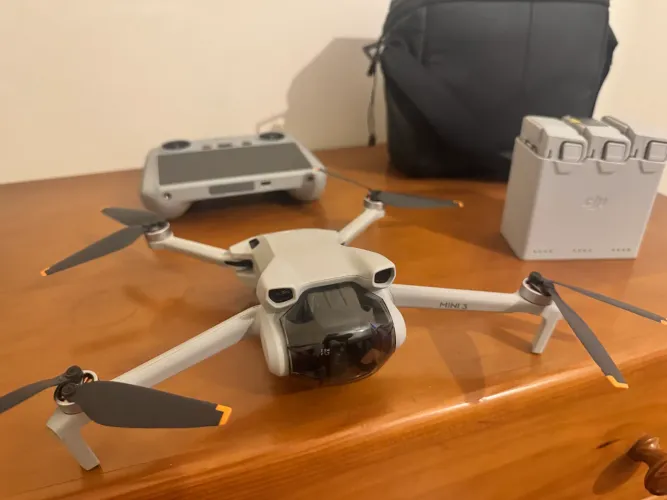 Drone DJI mini 3 + Kit Fly more