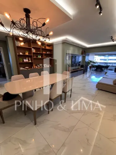 Apartamento p/ venda no Ed. Piazza Savonna: 3 suítes, gabinete e 3 vagas de garagem