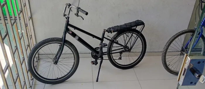Bicicleta aro 24 montadinha olhe discrição