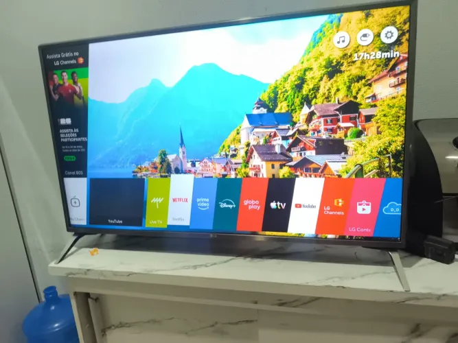 TV SMART LG 50 ULTRA 4K. LINDA EM INOX