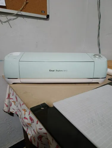 Plotter de Recorte Cricut Explorer Air 2