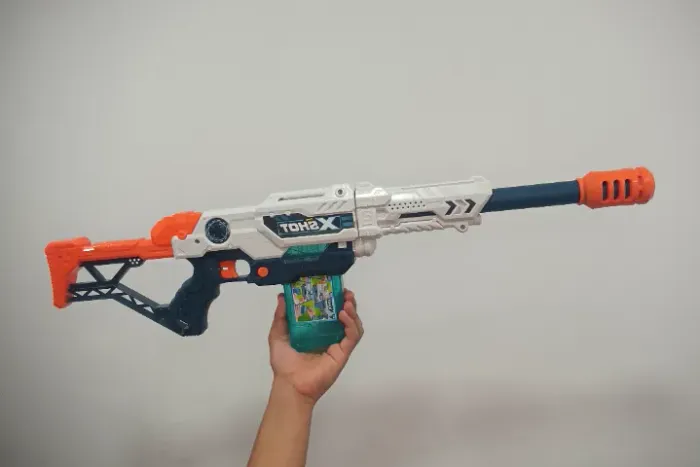 Lança dardos nerf X-Shot Zuru Max Attack (branco)