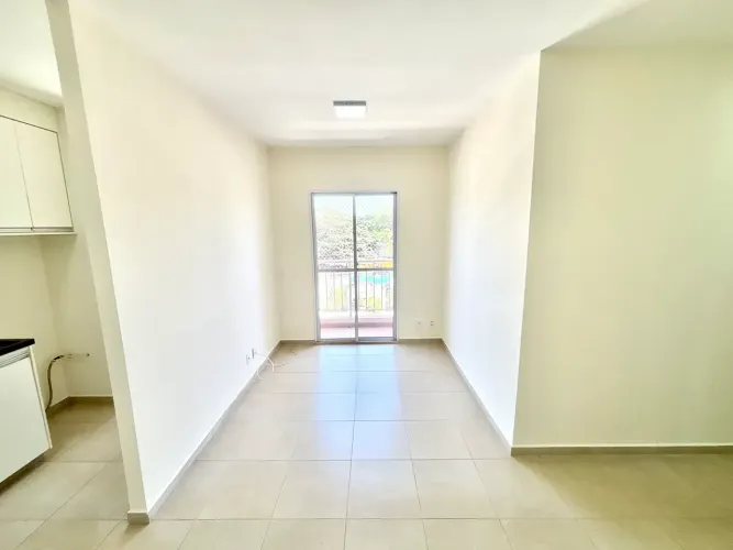 Apartamento com 2 Dormitórios, Suíte com Closet e Sacada no Green Life São Marcos