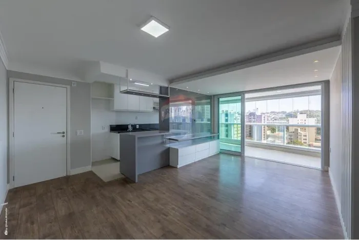 RE/MAX VENDE Apartamento, 3 quartos, 1 suíte, 2 vagas, - Residencial Modele, Vila Itapura,