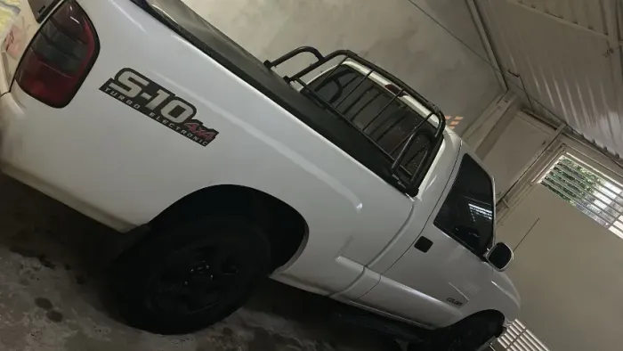 Chevrolet S10 P-up Colina 2.8 TDI 4x2/4x4 CS Dies. 2008