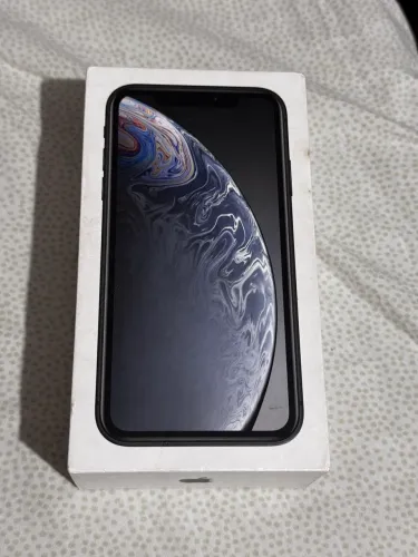 Vendo caixa do iPhone XR 64gb preto