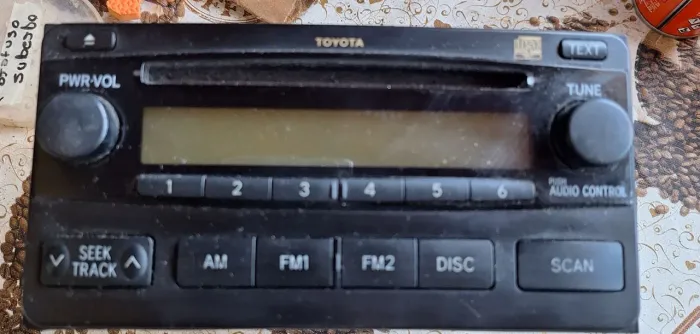 Rádio Cd Player Aux Mp3 Toyota Corolla 2006 2013 8612002e80 . - Original Usada