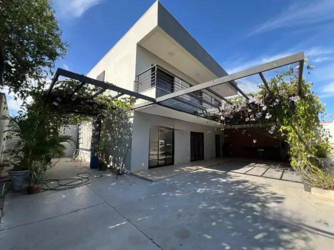 Casa para venda e aluguel, Dom Bosco, Cuiabá