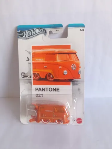 Hot Wheels Kool Kombi Pantone 021 Silver Séries