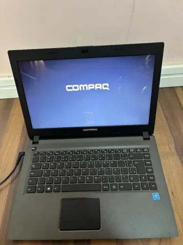 Notebook Compaq Presario 4GB RAM Windows 10 - Troca Bateria