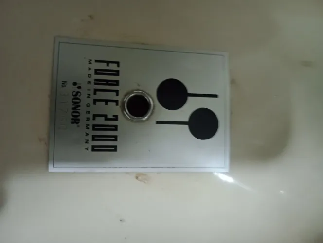 Vendo Bateria e microfone shure sem fio