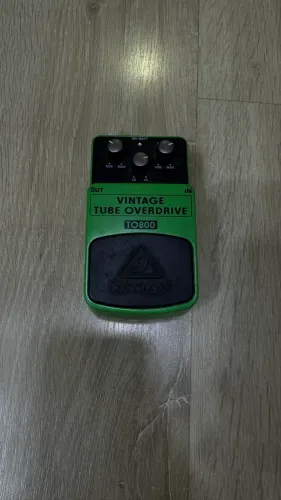 Pedal Behringer TO800 tube screamer