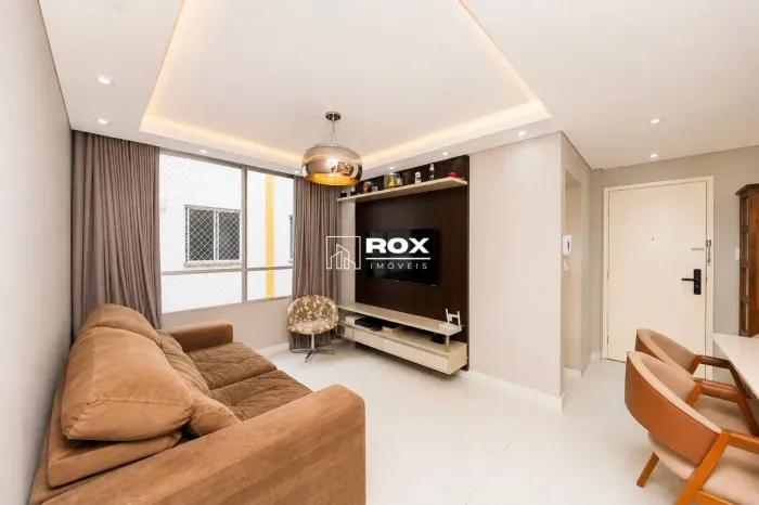 Apartamento Semimobiliado com 3 quartos, sendo 1 suíte, à venda com otima localização no b