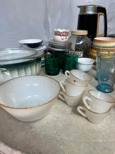 Lote Louças e Porcelanas