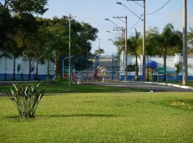 Terreno à venda no Condomínio Colinas do Parahyba - São José dos Campos/SP