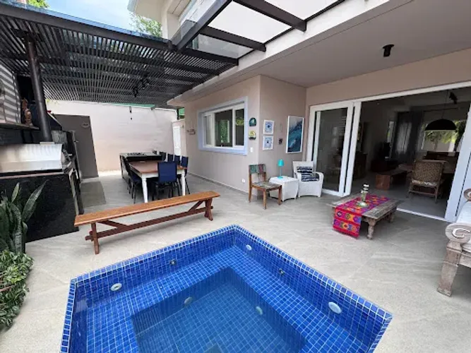 Casa com 4 dormitórios para alugar, 200 m² por R$ 20.000/mês - Praia de Juquehy - São Seba