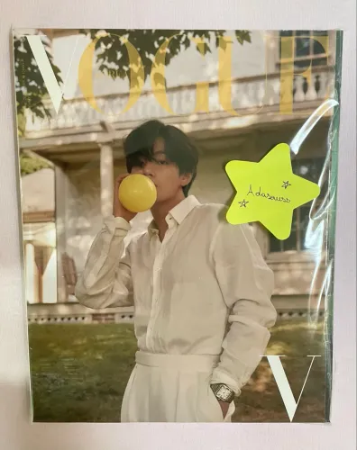 Vogue Korea Taehyung - Outubro 2022 (Versão F)