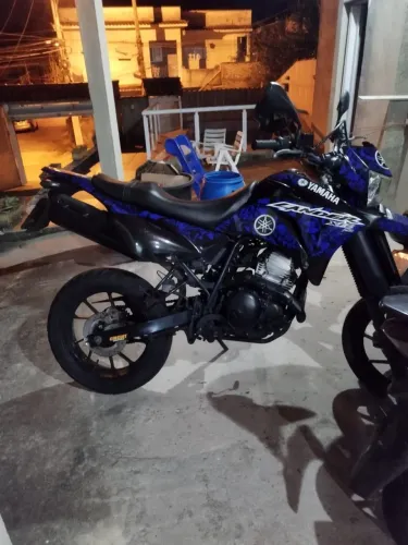 Moto XTZ 250 LANDER