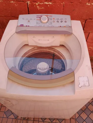 Vedo máquina de lavar roupa