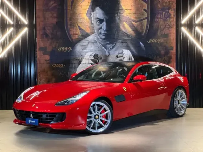 Ferrari GTC4 Lusso 6.3 V12 690cv 2020