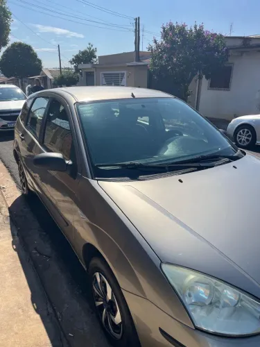 Ford Focus 1.6 S/se/se Plus Flex 8v/16v 5P 2008