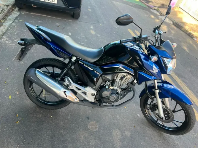 Honda CG 160 Titan 2024 Azul - Apenas 12.450 km