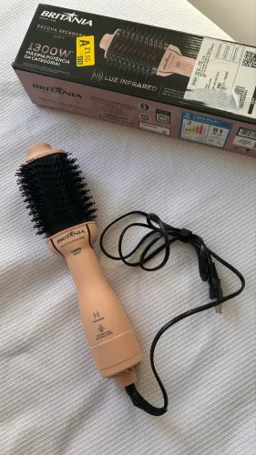 Escova Secadora Britânia Soft 1300W Bivolt - Semi Nova