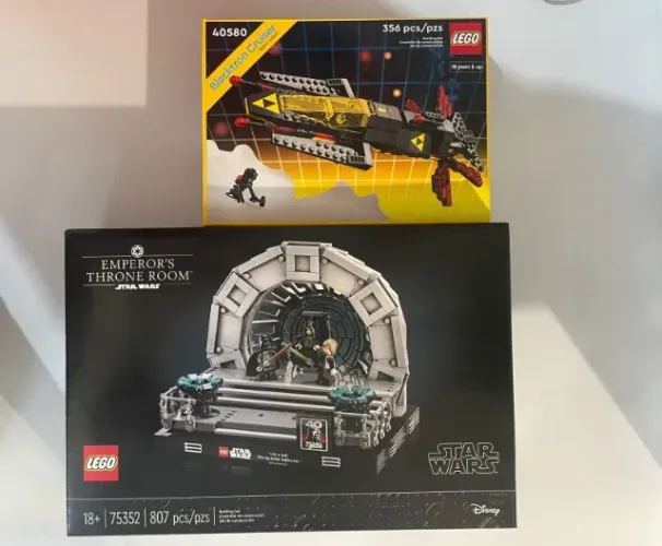 Lego Star Wars Sala do Trono do Imperador (75352) + Blacktron Cruiser Exclusivo (40580)