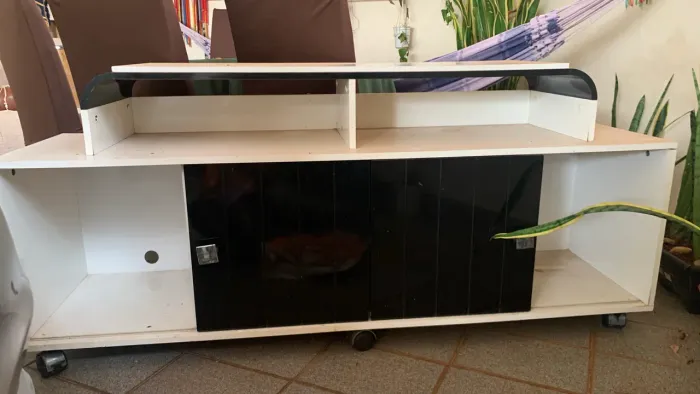 Estante de Sala