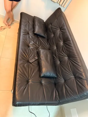 Sofa couro 