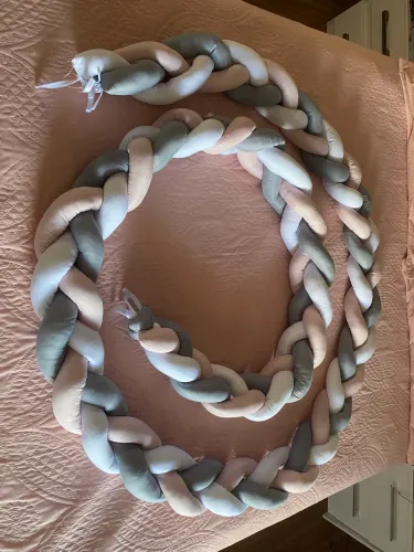 Trança decorativa de berço
