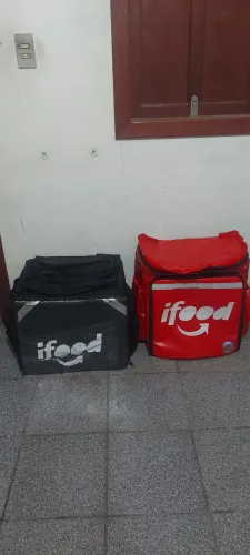 Vendo bag preta